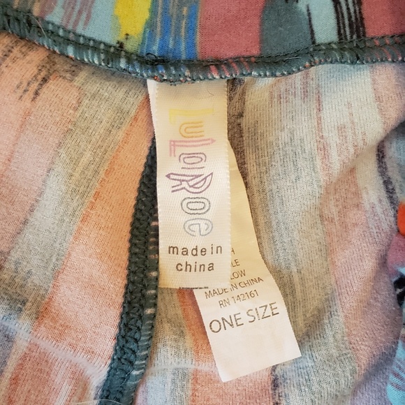 Like-new Lularoe OS Leggings - Picture 2 of 3